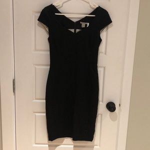 ⭐️2/$30⭐️ H&M Black pencil dress
